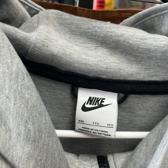 Nike Sportswear Men's Tech Fleece Full-Zip Hoodie SZ L Black/Gray Pre Owned - Picture 6 of 11